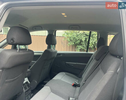 Серый Опель Зафира, объемом двигателя 1.6 л и пробегом 210 тыс. км за 6650 $, фото 46 на Automoto.ua