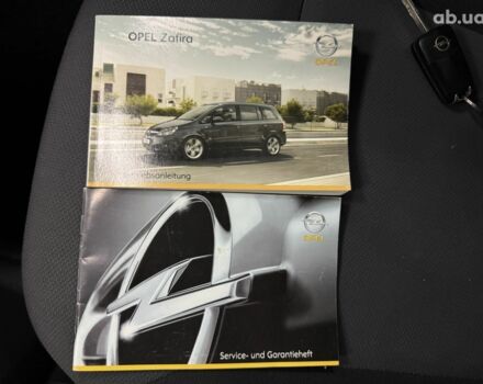 Серый Опель Зафира, объемом двигателя 0 л и пробегом 204 тыс. км за 6000 $, фото 11 на Automoto.ua