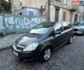 Серый Опель Зафира, объемом двигателя 1.69 л и пробегом 320 тыс. км за 5700 $, фото 1 на Automoto.ua
