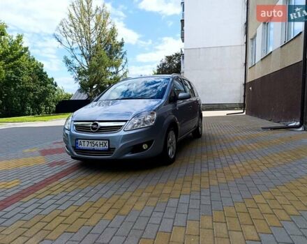 Серый Опель Зафира, объемом двигателя 1.8 л и пробегом 236 тыс. км за 6399 $, фото 15 на Automoto.ua