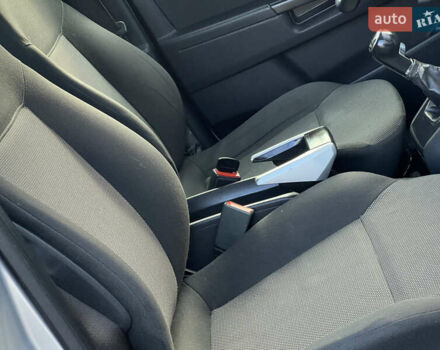 Серый Опель Зафира, объемом двигателя 1.69 л и пробегом 290 тыс. км за 6250 $, фото 44 на Automoto.ua