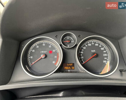 Серый Опель Зафира, объемом двигателя 1.8 л и пробегом 196 тыс. км за 5900 $, фото 22 на Automoto.ua