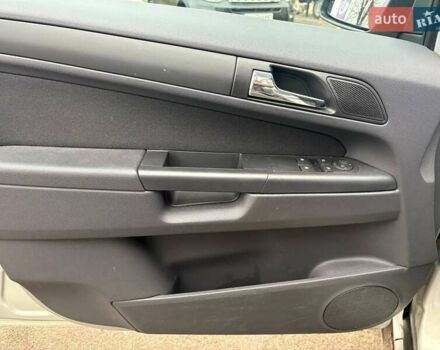 Серый Опель Зафира, объемом двигателя 1.8 л и пробегом 146 тыс. км за 8300 $, фото 15 на Automoto.ua