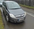 Серый Опель Зафира, объемом двигателя 1.7 л и пробегом 346 тыс. км за 5000 $, фото 1 на Automoto.ua