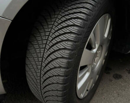 Опель Зафира 2009 в Ровно на Automoto.ua Серый Опель Зафира, объемом двигателя 1.6 л и пробегом 210 тыс. км за 5950 $, фото 20 на Automoto.ua