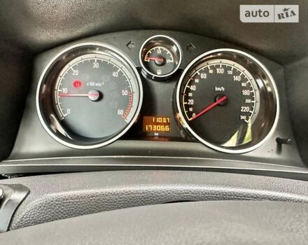 Серый Опель Зафира, объемом двигателя 1.7 л и пробегом 173 тыс. км за 7850 $, фото 20 на Automoto.ua