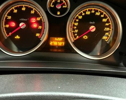 Сірий Опель Зафіра, об'ємом двигуна 1.8 л та пробігом 279 тис. км за 8500 $, фото 12 на Automoto.ua