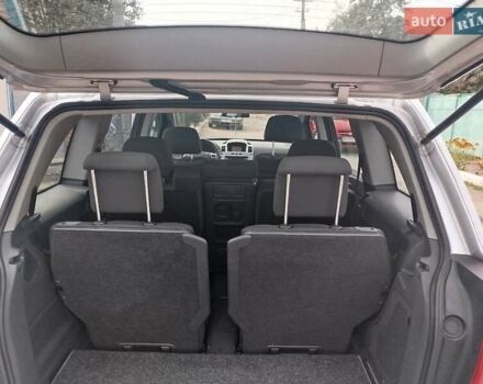 Серый Опель Зафира, объемом двигателя 1.8 л и пробегом 208 тыс. км за 6800 $, фото 20 на Automoto.ua