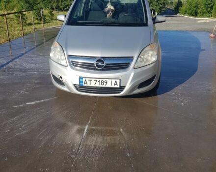 Серый Опель Зафира, объемом двигателя 1.7 л и пробегом 275 тыс. км за 6500 $, фото 1 на Automoto.ua