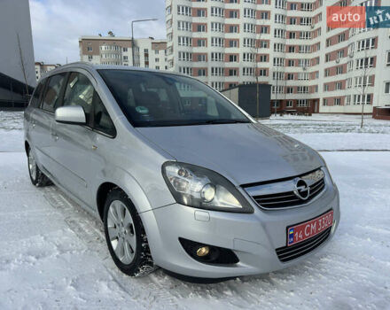 Серый Опель Зафира, объемом двигателя 1.8 л и пробегом 177 тыс. км за 7899 $, фото 14 на Automoto.ua
