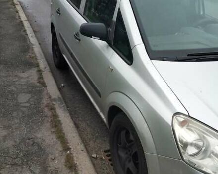 Опель Зафира 2009 в Борисполе на Automoto.ua Серый Опель Зафира, объемом двигателя 1.91 л и пробегом 297 тыс. км за 6200 $, фото 8 на Automoto.ua