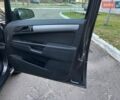 Серый Опель Зафира, объемом двигателя 1.91 л и пробегом 263 тыс. км за 4650 $, фото 13 на Automoto.ua