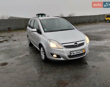 Серый Опель Зафира, объемом двигателя 1.8 л и пробегом 247 тыс. км за 6900 $, фото 8 на Automoto.ua