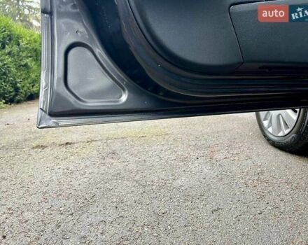 Серый Опель Зафира, объемом двигателя 1.6 л и пробегом 208 тыс. км за 6550 $, фото 68 на Automoto.ua