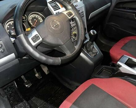 Сірий Опель Зафіра, об'ємом двигуна 1.69 л та пробігом 260 тис. км за 7300 $, фото 12 на Automoto.ua