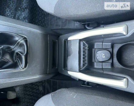 Сірий Опель Зафіра, об'ємом двигуна 1.6 л та пробігом 189 тис. км за 7200 $, фото 40 на Automoto.ua