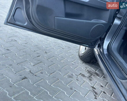 Серый Опель Зафира, объемом двигателя 1.6 л и пробегом 181 тыс. км за 6500 $, фото 33 на Automoto.ua