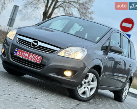 Серый Опель Зафира, объемом двигателя 1.6 л и пробегом 181 тыс. км за 6500 $, фото 106 на Automoto.ua