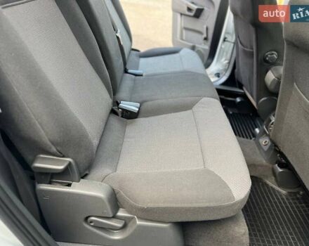 Серый Опель Зафира, объемом двигателя 1.6 л и пробегом 167 тыс. км за 7499 $, фото 47 на Automoto.ua