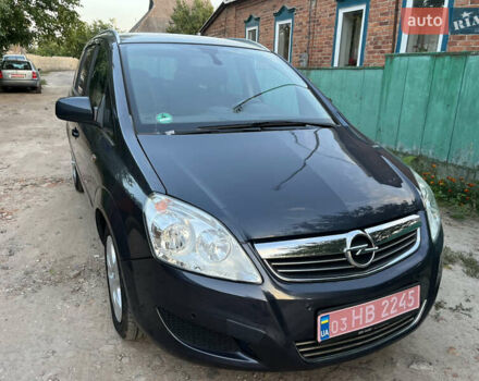 Серый Опель Зафира, объемом двигателя 1.8 л и пробегом 137 тыс. км за 7450 $, фото 4 на Automoto.ua