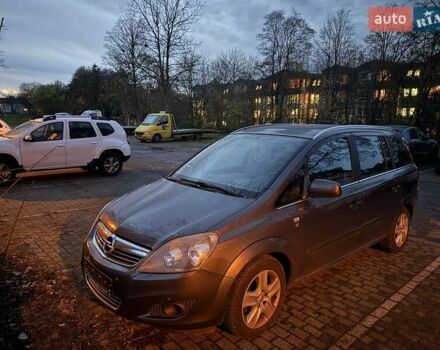 Сірий Опель Зафіра, об'ємом двигуна 0 л та пробігом 183 тис. км за 7650 $, фото 3 на Automoto.ua