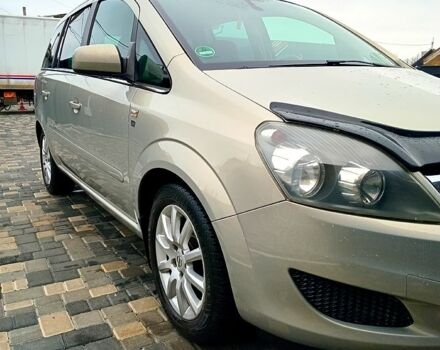 Сірий Опель Зафіра, об'ємом двигуна 1.6 л та пробігом 201 тис. км за 7100 $, фото 3 на Automoto.ua