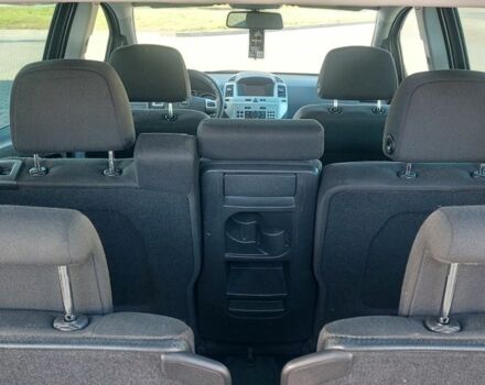 Серый Опель Зафира, объемом двигателя 1.6 л и пробегом 189 тыс. км за 6700 $, фото 7 на Automoto.ua