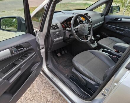 Серый Опель Зафира, объемом двигателя 1.8 л и пробегом 204 тыс. км за 7950 $, фото 12 на Automoto.ua