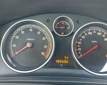 Серый Опель Зафира, объемом двигателя 1.6 л и пробегом 189 тыс. км за 6650 $, фото 19 на Automoto.ua