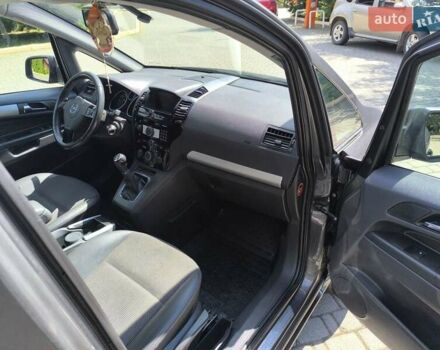 Сірий Опель Зафіра, об'ємом двигуна 1.7 л та пробігом 300 тис. км за 7500 $, фото 14 на Automoto.ua