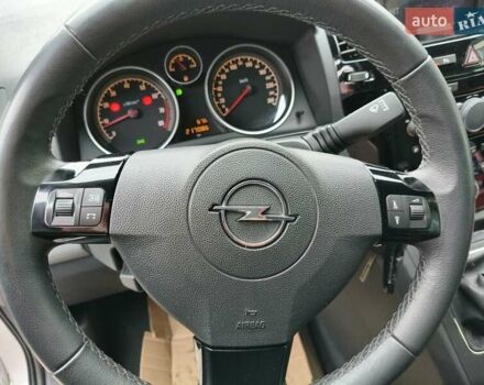 Серый Опель Зафира, объемом двигателя 1.8 л и пробегом 217 тыс. км за 6700 $, фото 14 на Automoto.ua