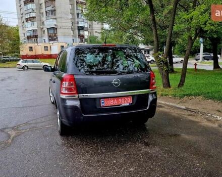 Серый Опель Зафира, объемом двигателя 1.6 л и пробегом 221 тыс. км за 7000 $, фото 6 на Automoto.ua