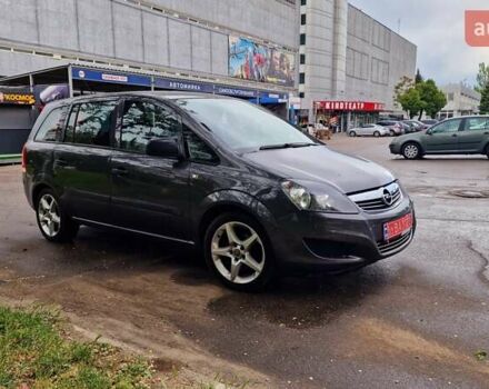 Серый Опель Зафира, объемом двигателя 1.6 л и пробегом 221 тыс. км за 7000 $, фото 10 на Automoto.ua