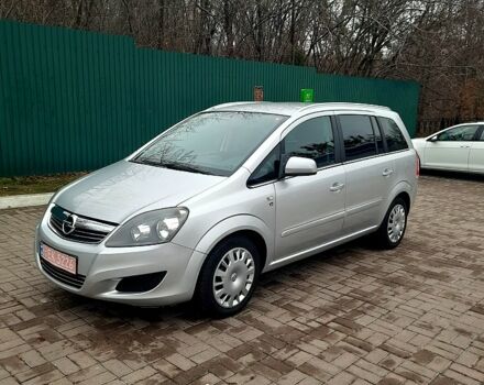 Опель Зафира 2010 в Киеве на Automoto.ua Серый Опель Зафира, объемом двигателя 16 л и пробегом 179 тыс. км за 6200 $, фото 8 на Automoto.ua