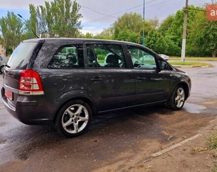 Серый Опель Зафира, объемом двигателя 1.6 л и пробегом 221 тыс. км за 7000 $, фото 7 на Automoto.ua