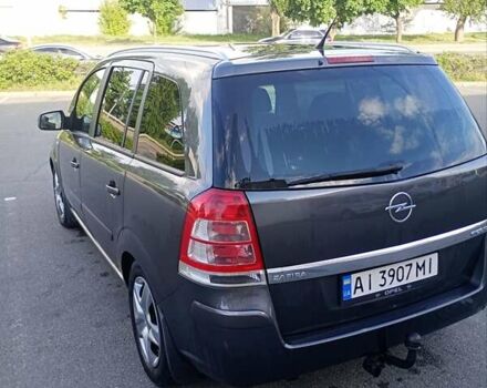 Серый Опель Зафира, объемом двигателя 1.7 л и пробегом 298 тыс. км за 6100 $, фото 8 на Automoto.ua