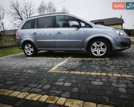 Сірий Опель Зафіра, об'ємом двигуна 1.69 л та пробігом 326 тис. км за 5800 $, фото 13 на Automoto.ua