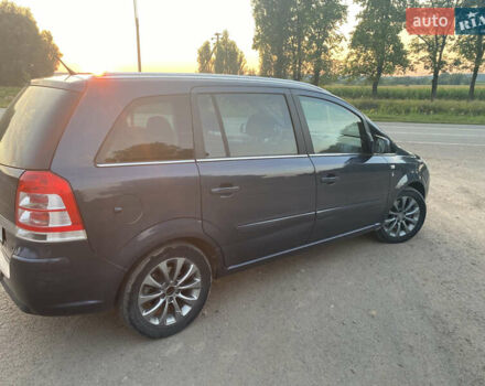 Сірий Опель Зафіра, об'ємом двигуна 2.2 л та пробігом 221 тис. км за 6800 $, фото 10 на Automoto.ua