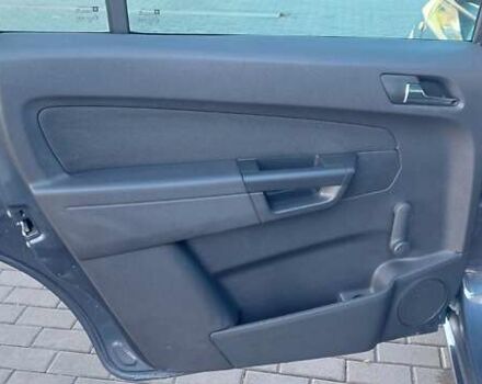 Серый Опель Зафира, объемом двигателя 1.6 л и пробегом 189 тыс. км за 6650 $, фото 26 на Automoto.ua