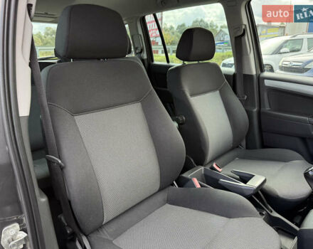 Опель Зафира 2010 в Стрые на Automoto.ua Серый Опель Зафира, объемом двигателя 1.8 л и пробегом 197 тыс. км за 6999 $, фото 26 на Automoto.ua