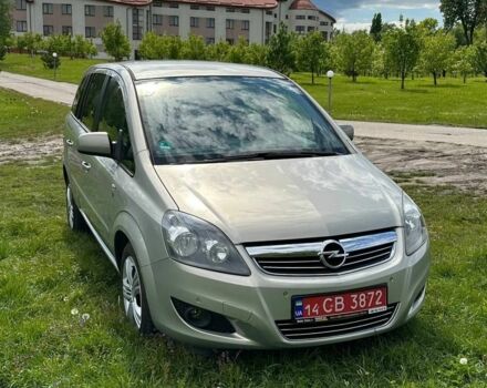 Опель Зафира 2010 в Львове на Automoto.ua Серый Опель Зафира, объемом двигателя 1.6 л и пробегом 142 тыс. км за 6900 $, фото 1 на Automoto.ua