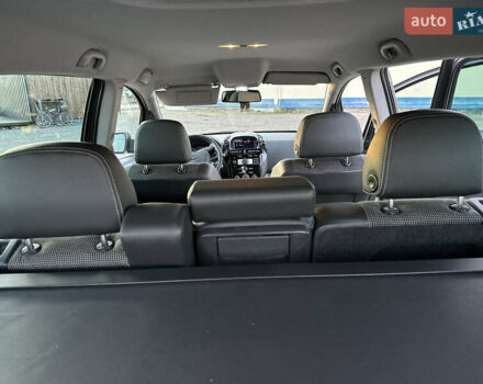 Серый Опель Зафира, объемом двигателя 1.7 л и пробегом 247 тыс. км за 7950 $, фото 7 на Automoto.ua