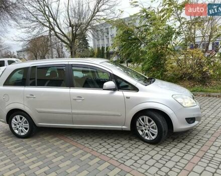 Серый Опель Зафира, объемом двигателя 1.8 л и пробегом 217 тыс. км за 6700 $, фото 3 на Automoto.ua