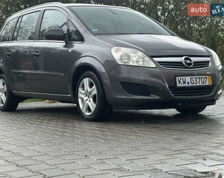 Сірий Опель Зафіра, об'ємом двигуна 1.6 л та пробігом 231 тис. км за 5999 $, фото 4 на Automoto.ua