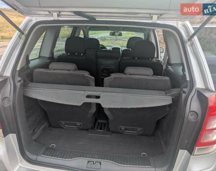 Серый Опель Зафира, объемом двигателя 1.69 л и пробегом 277 тыс. км за 6800 $, фото 18 на Automoto.ua