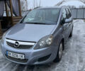 Серый Опель Зафира, объемом двигателя 1.9 л и пробегом 286 тыс. км за 5700 $, фото 1 на Automoto.ua