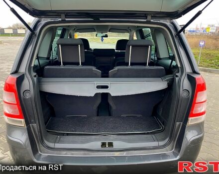 Сірий Опель Зафіра, об'ємом двигуна 1.6 л та пробігом 200 тис. км за 7600 $, фото 1 на Automoto.ua