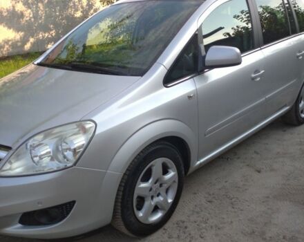 Серый Опель Зафира, объемом двигателя 2.2 л и пробегом 215 тыс. км за 6200 $, фото 13 на Automoto.ua