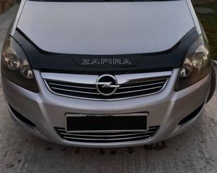 Серый Опель Зафира, объемом двигателя 1.7 л и пробегом 265 тыс. км за 6550 $, фото 6 на Automoto.ua