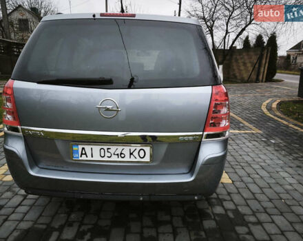 Сірий Опель Зафіра, об'ємом двигуна 1.69 л та пробігом 326 тис. км за 5800 $, фото 8 на Automoto.ua